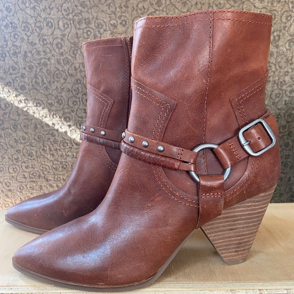 Lucky Brand Bohemian Whiskey Colored Ankle Boot - Picture 6 of 6